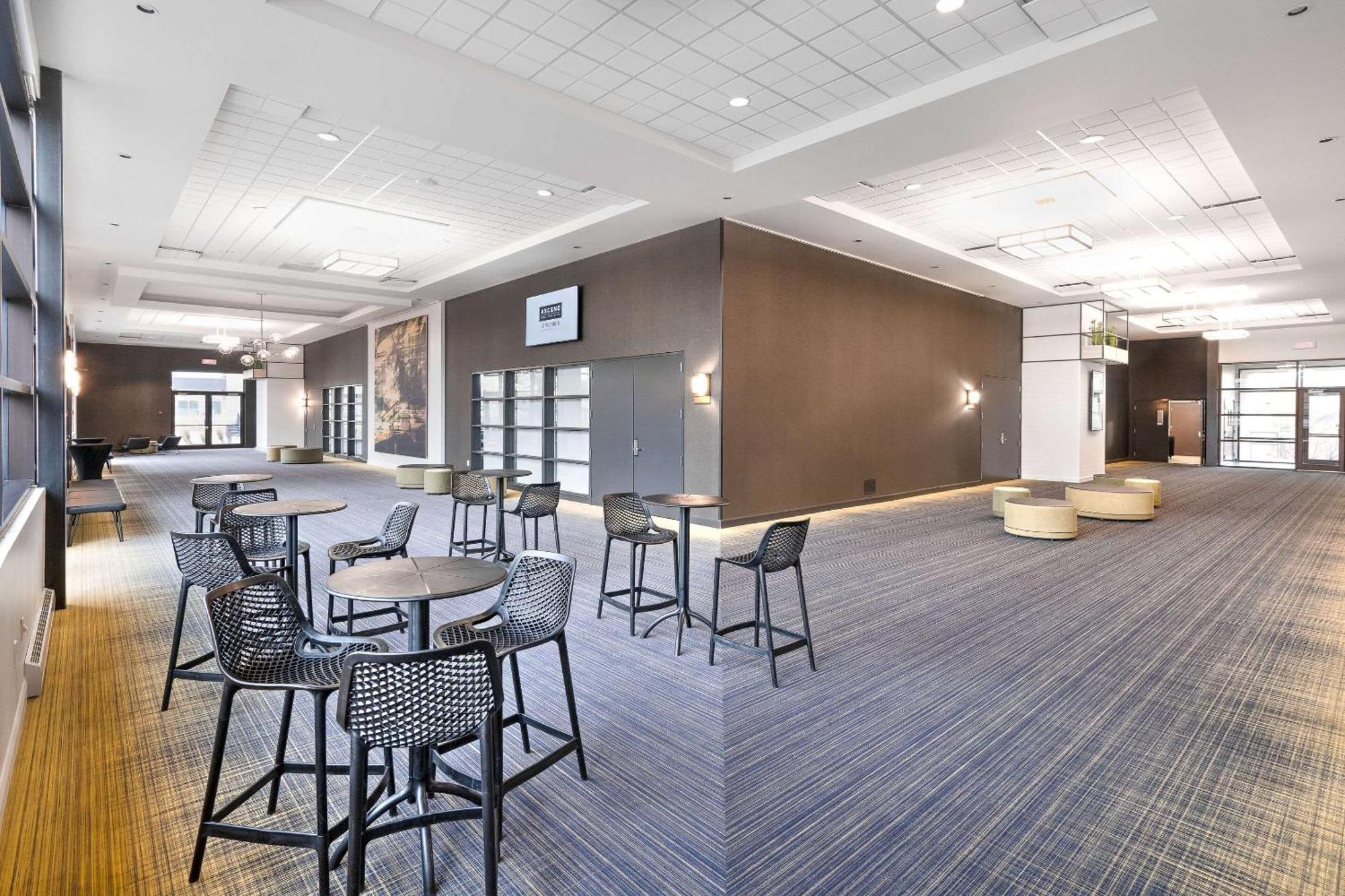 Hotel Le Victorin, An Ascend Hotel Collection Member Victoriaville Zewnętrze zdjęcie