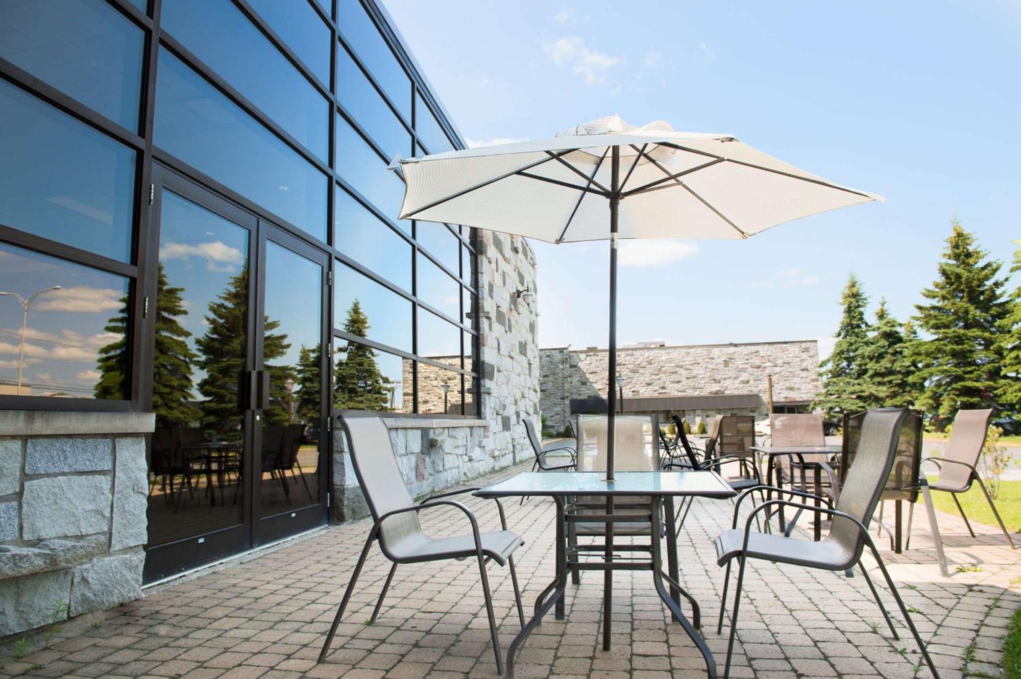 Hotel Le Victorin, An Ascend Hotel Collection Member Victoriaville Zewnętrze zdjęcie